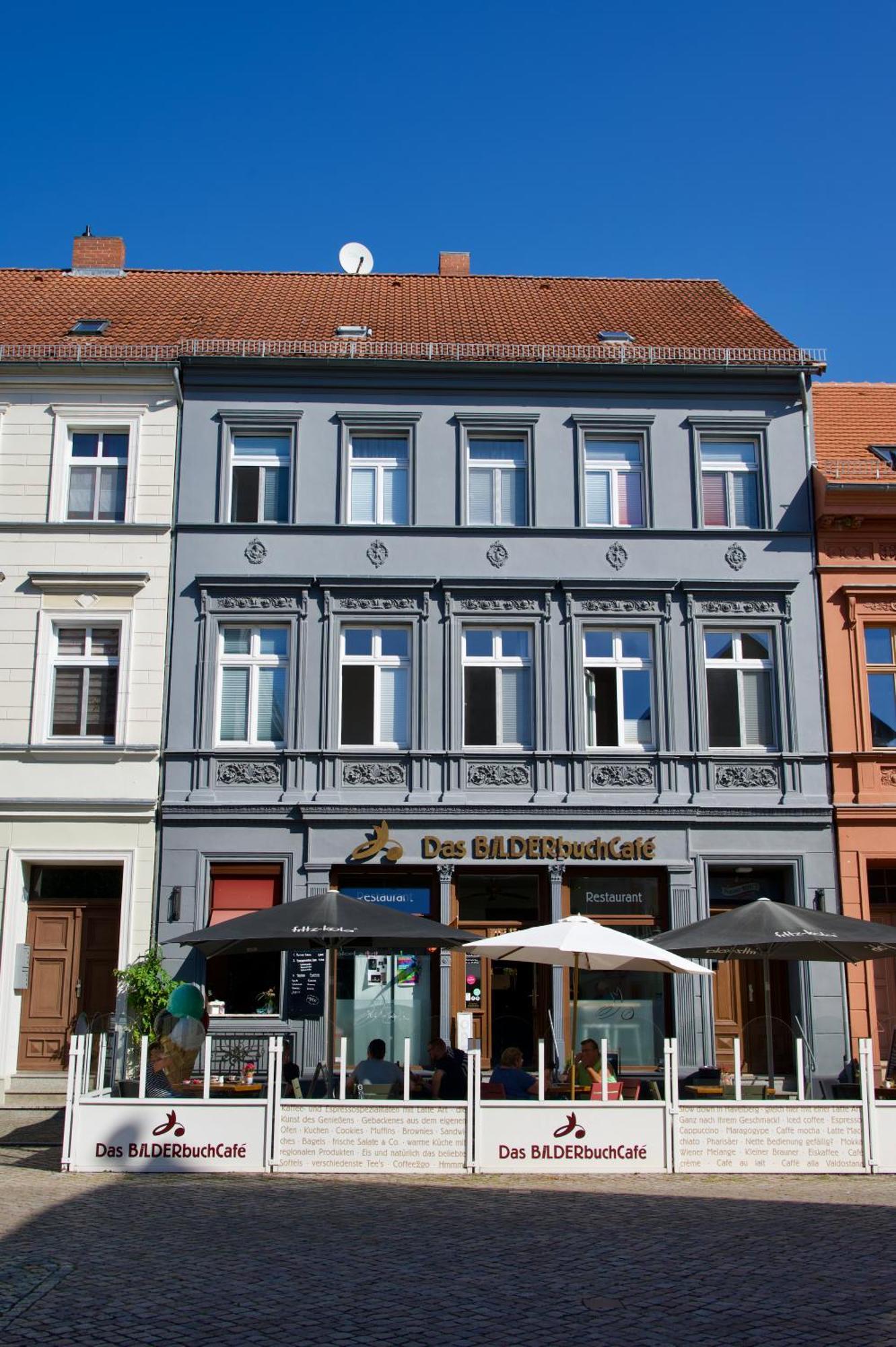 Das Bilderbuchcafe - Ferien - Apartment No 3 - Markt 7 Havelberg Exterior photo
